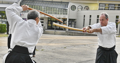  aïkido traditionnel Tassin 69 pratique devant l'Atrium 